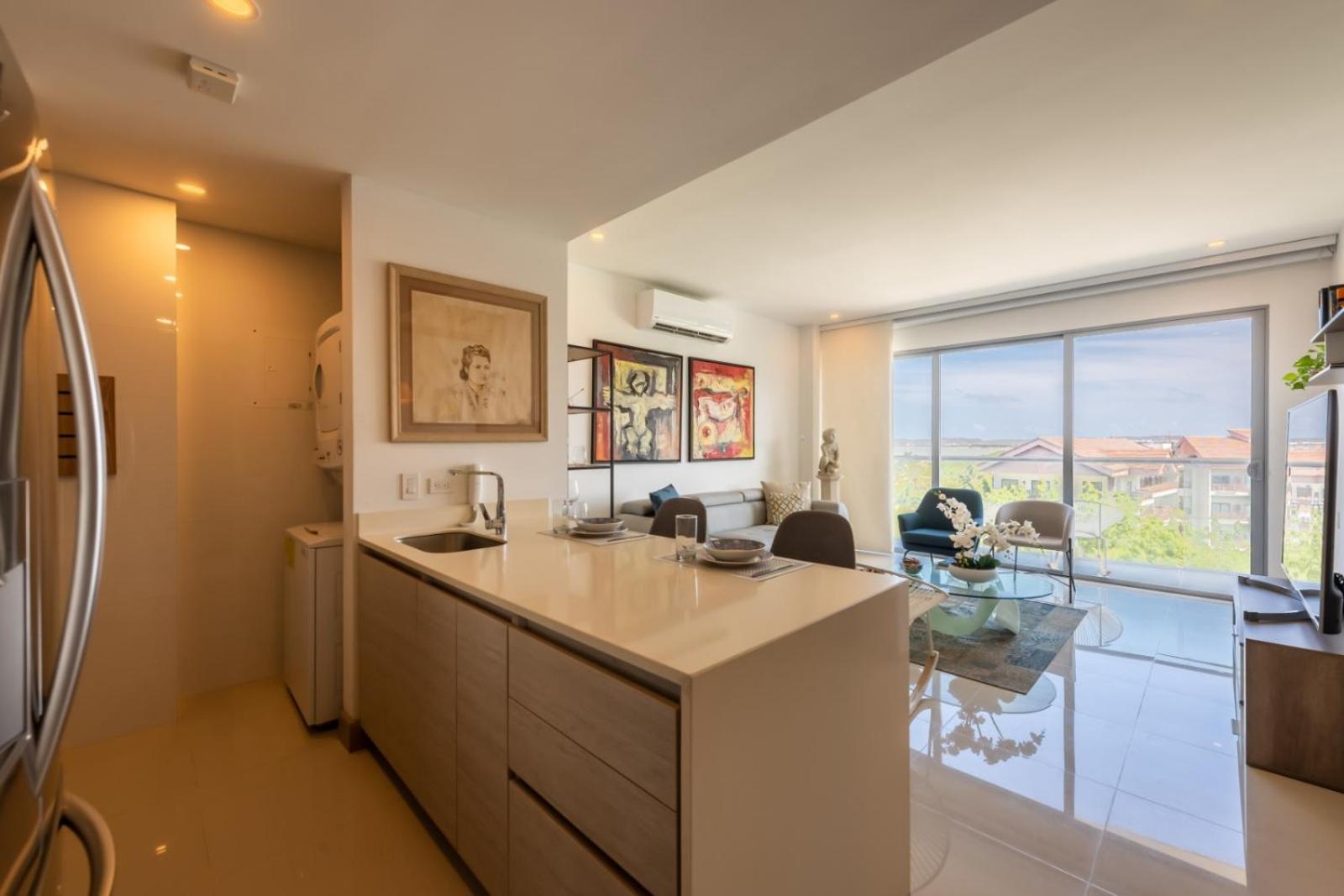 Frente Al Mar, Con Playa Y 4 Piscinas En