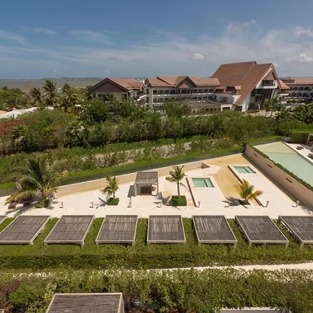 Frente Al Mar, Con Playa Y 4 Piscinas En Apartamento Cartagena