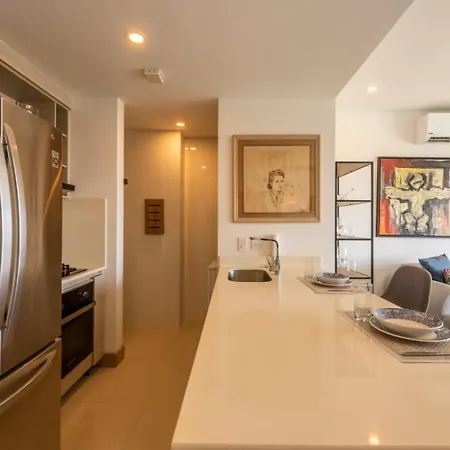 Apartamento Frente Al Mar, Con Playa Y 4 Piscinas En Cartagena